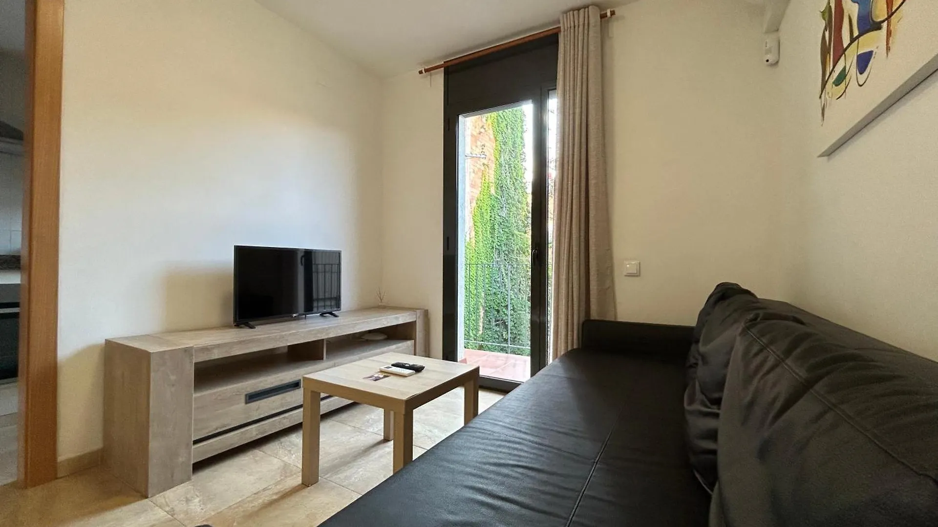 Apartamentos Torre Figueres Sant Boi de Llobregat 0*,  Spain