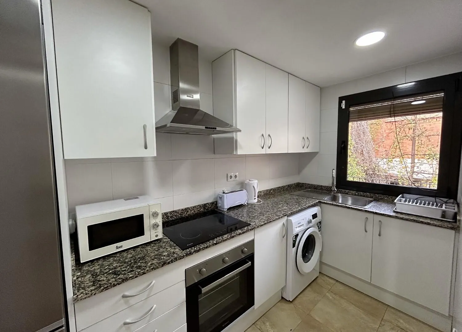 Apartamentos Torre Figueres Sant Boi de Llobregat Spain