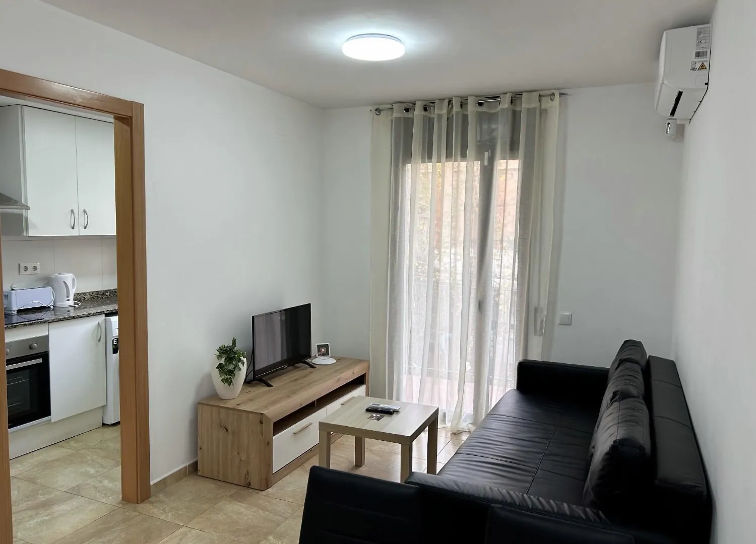 Apartment Apartamentos Torre Figueres Sant Boi de Llobregat